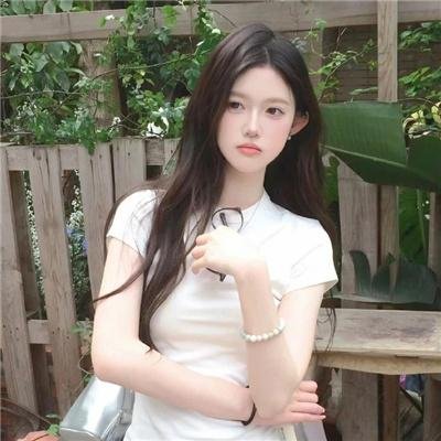 密切关注阿米莉亚